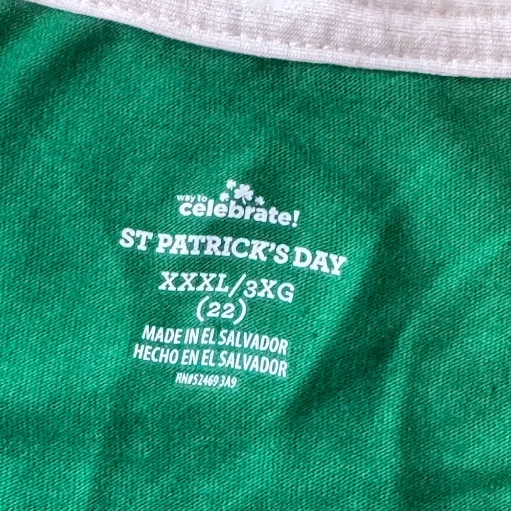 Luckiest Mom Ever Green St. Patrick’s Day Graphic Tee – XXXL / 3X - Picture 10 of 10